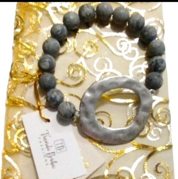 SEMI Precious Agate & Hammered Metal Stretch Bracelet - Picture 1 of 3